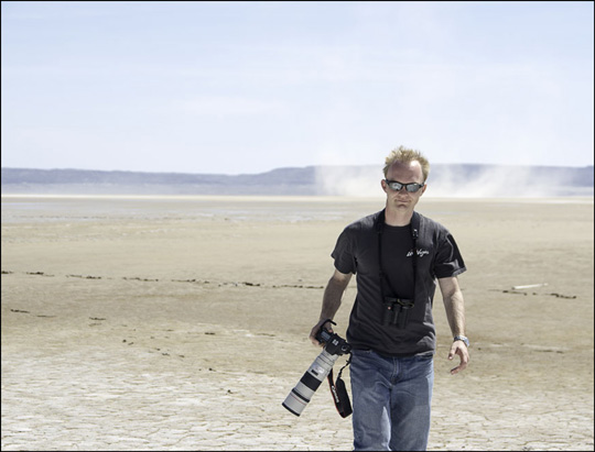 Noah Strycker birding in the Alvord Desert of Eastern Oregon