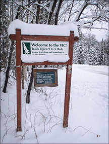 Paul Smiths VIC Trail Sign (28 December 2012). Photo courtesy of J. Van Putten.  Used by permission.