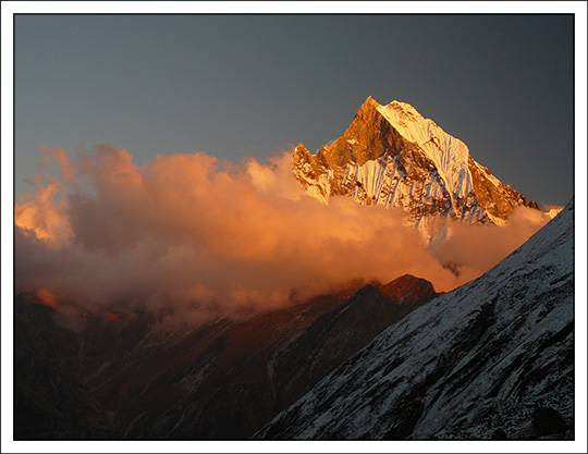 Trek to Annapurna Base Camp in the Nepal Himalaya Trek to Annapurna Base Camp in the Nepal Himalaya